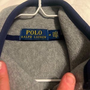 Polo vest out wear